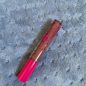 Coloured Raine Liquid Lipstick - Latte